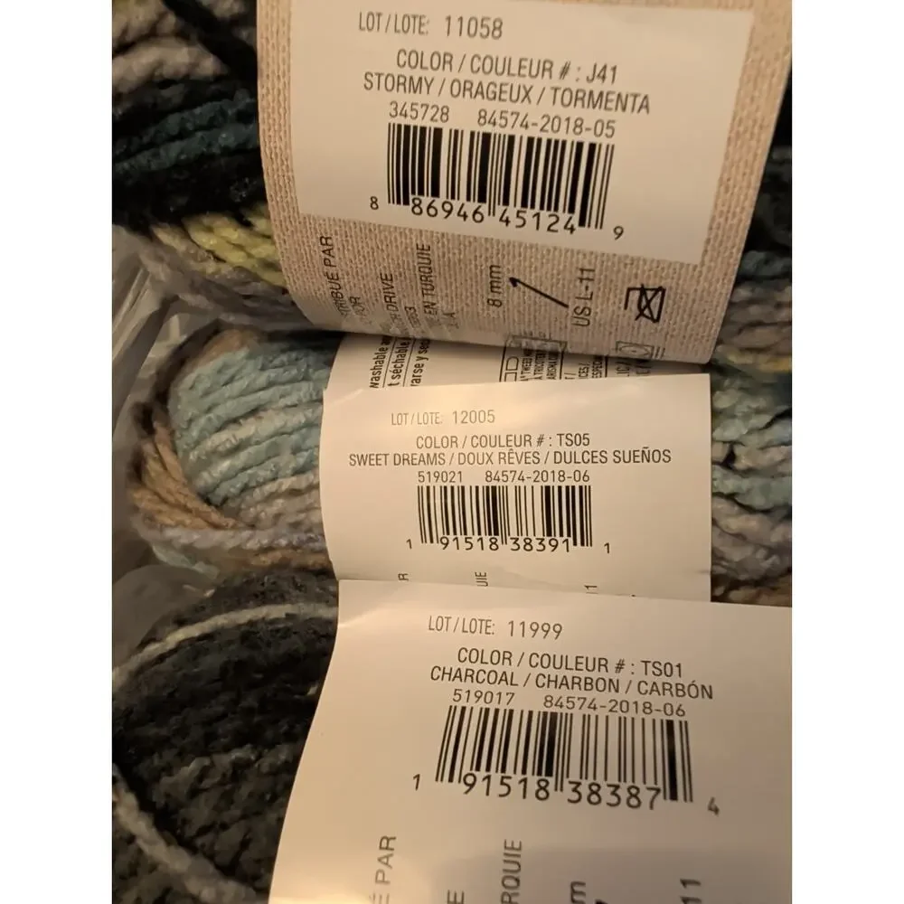 Lot of 4+ skeins Charisma Tweed Yarn 109 yds each Bulky